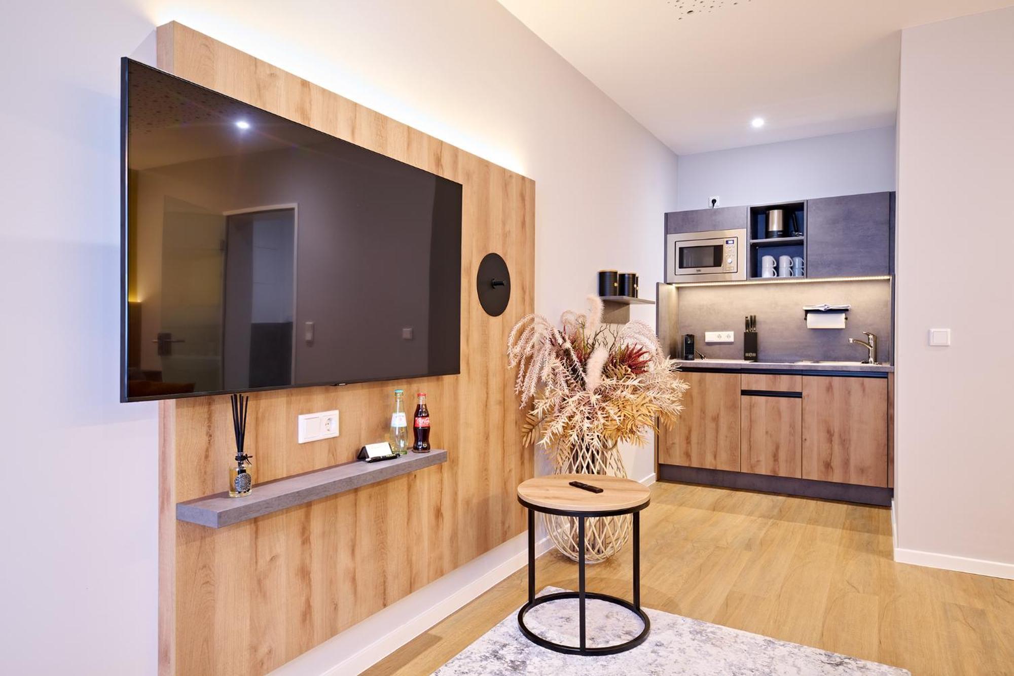 Xzllenz Traum Studio-Apartment, Frei-Parken, U-Bahn, Kueche Nürnberg Exterior foto