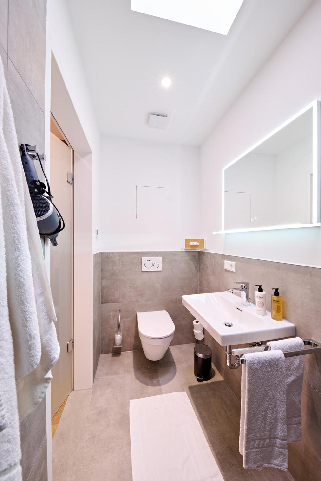 Xzllenz Traum Studio-Apartment, Frei-Parken, U-Bahn, Kueche Nürnberg Exterior foto