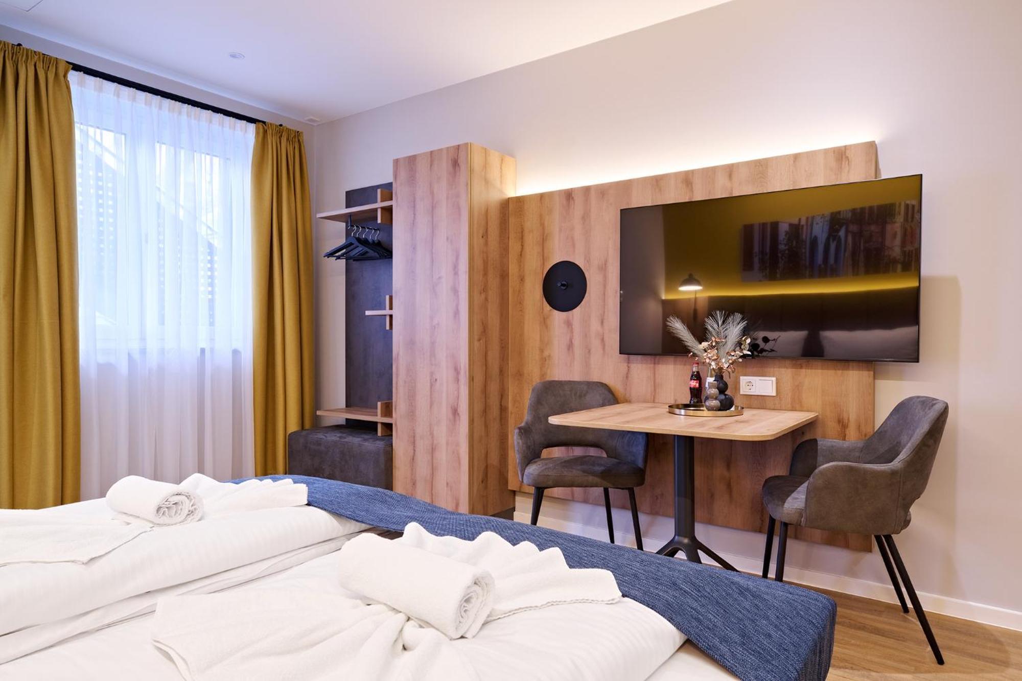 Xzllenz Traum Studio-Apartment, Frei-Parken, U-Bahn, Kueche Nürnberg Exterior foto